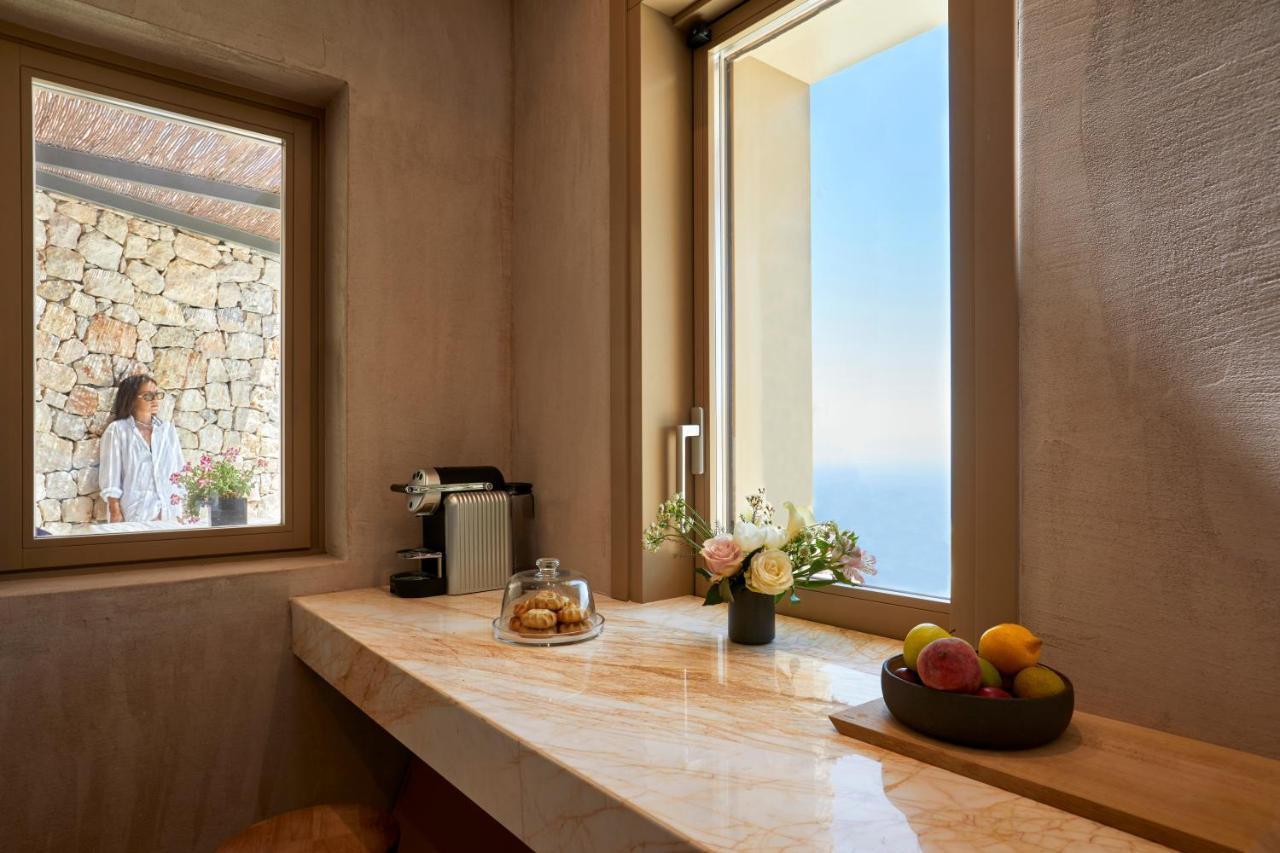 Santorini Sky, The Retreat Villa Pýrgos Dış mekan fotoğraf